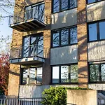 Boardinghouse Living28 아파트호텔