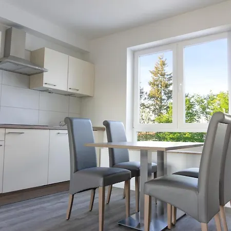 Boardinghouse Living28 Lägenhetshotell Kaarst