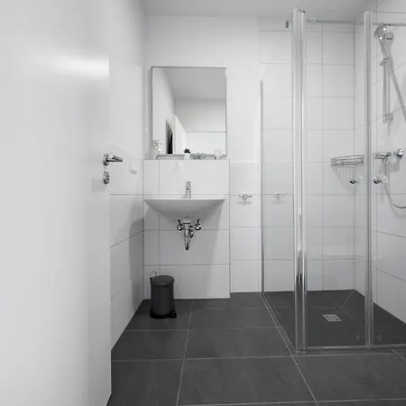Boardinghouse Living28 מלון דירות 3*