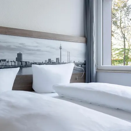 Boardinghouse Living28 Lägenhetshotell 3*